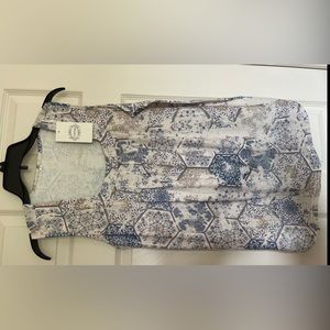 Women’s summer top.